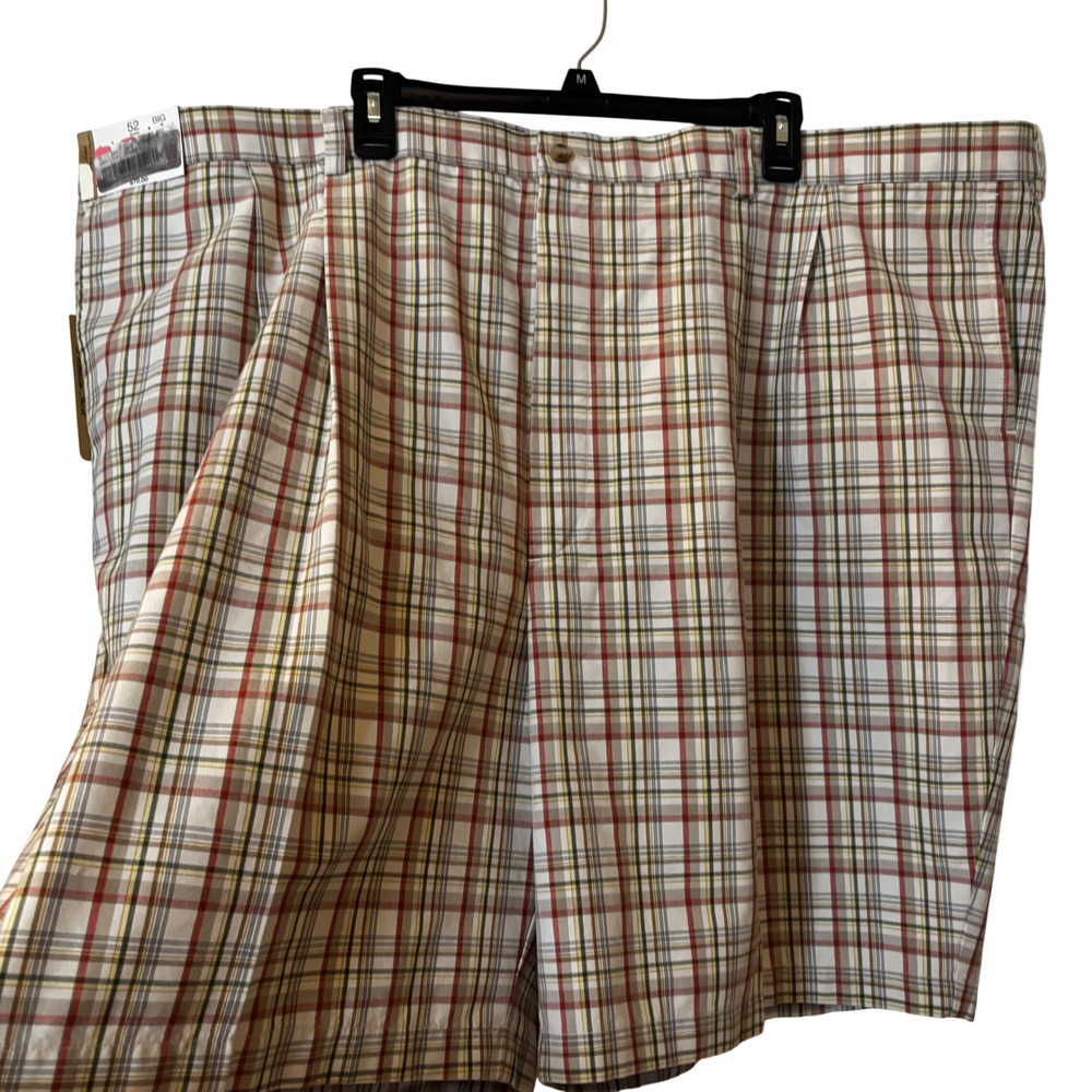 Roundtree & Yorke Gold Label Men's Premium Shorts 52 NWT Pleated Front Plaid